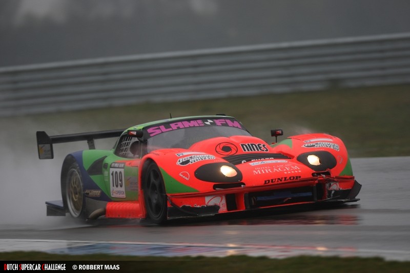Euser took dominant win in the wet with the LM600