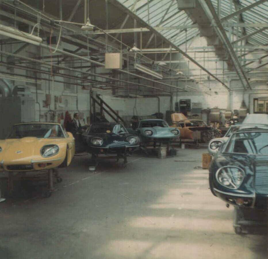 factory1.jpg - 42068 Bytes