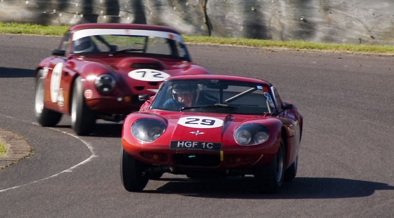 Marcos 1800 holds off TVR Tuscan at Castle Combe