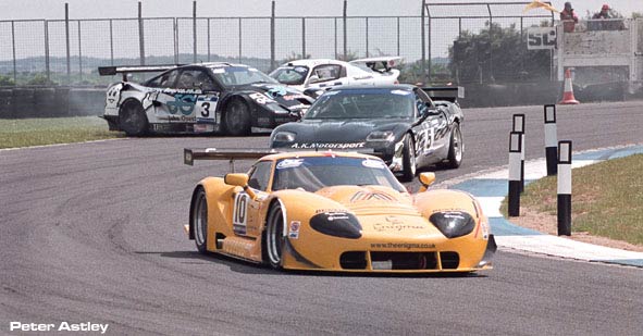 LM600 passes the carnage in the only ISC round